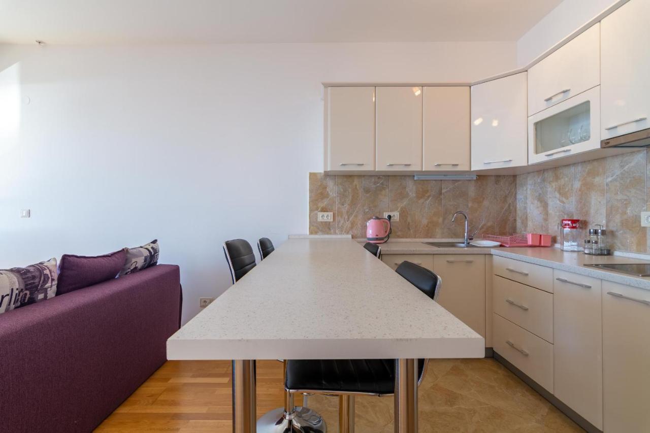 Apartment H704 بودفا المظهر الخارجي الصورة