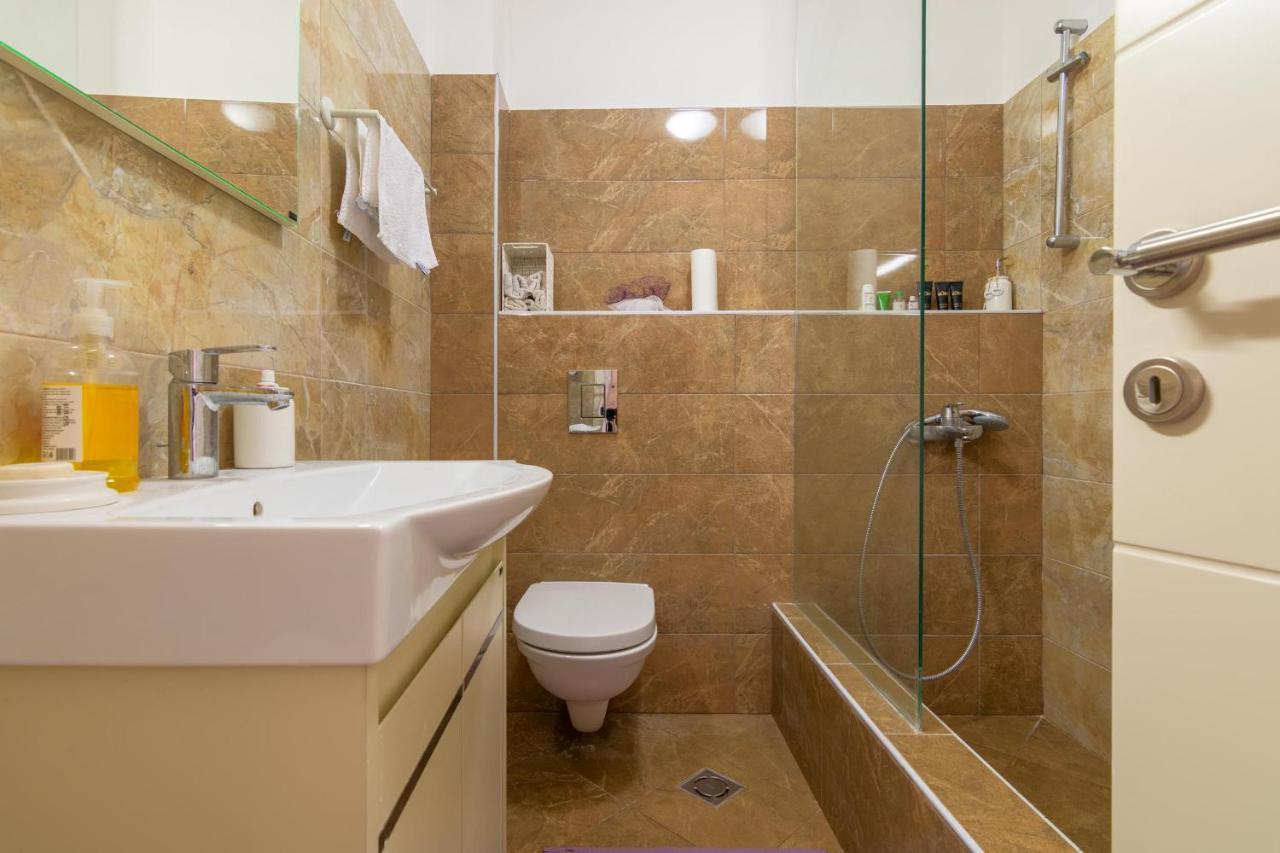 Apartment H704 بودفا المظهر الخارجي الصورة