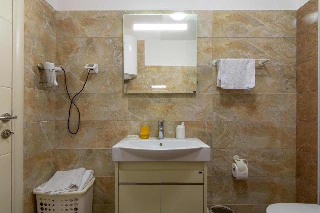 Apartment H704 بودفا المظهر الخارجي الصورة