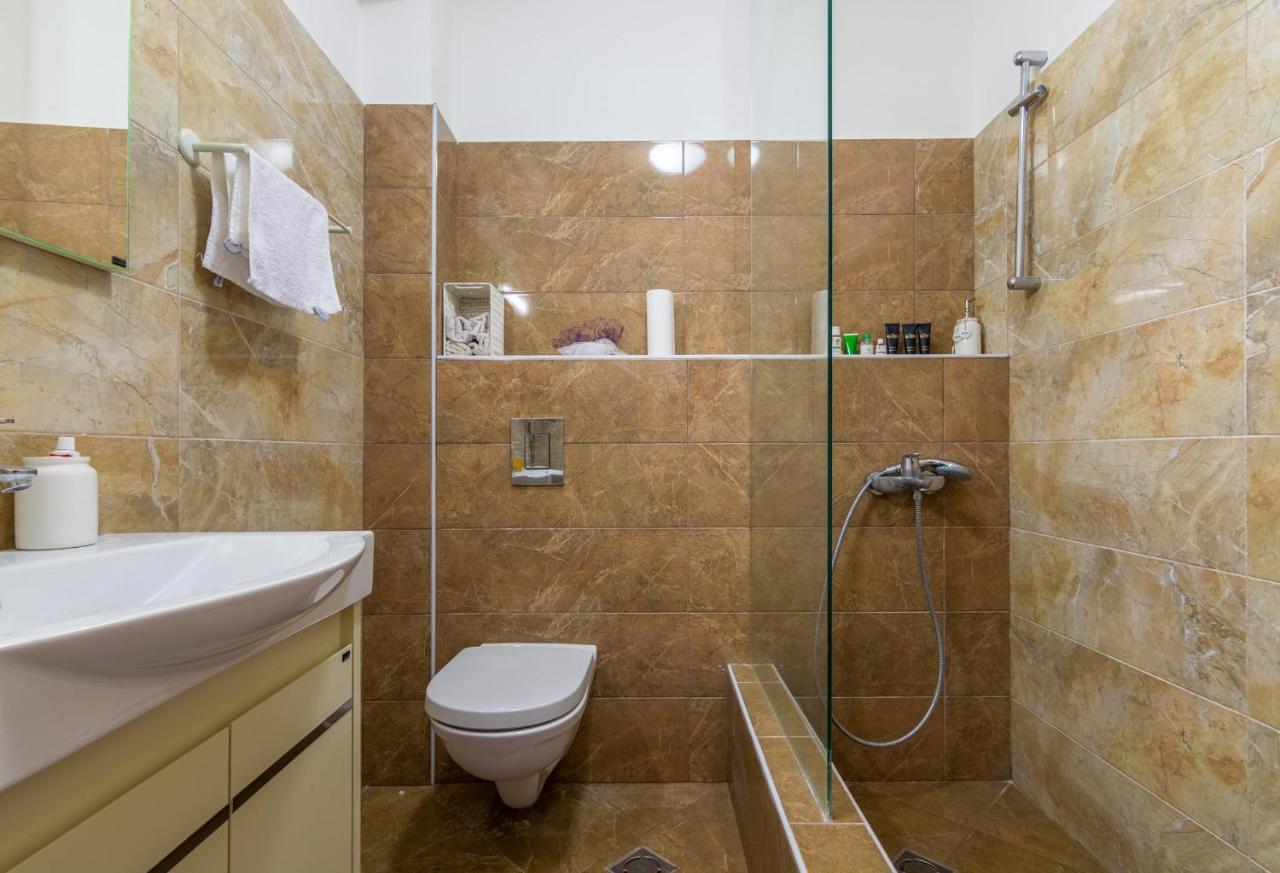 Apartment H704 بودفا المظهر الخارجي الصورة